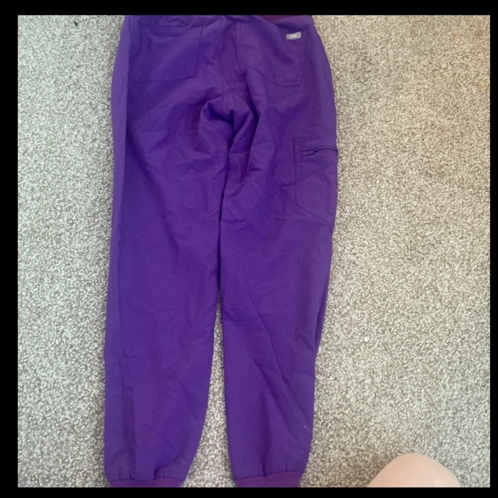 Figs scrub bottom jogger extra small.